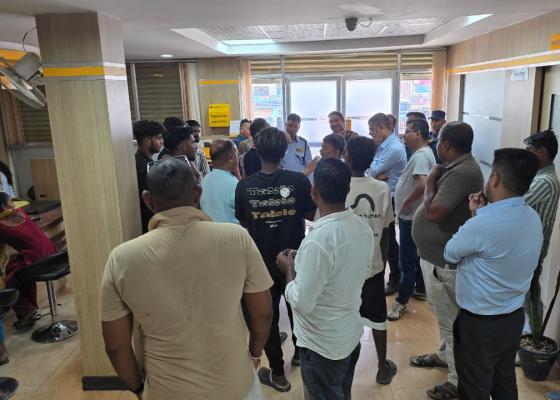 सिदार्थ बैंकले लिलामी प्रक्रियामा चलखेल गरेको गोलबजारका व्यसायीको आरोप