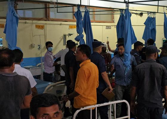 सिराहा कारागारमा नाइके बनाउने विषयमा कैदिबन्दीबिच दोहोरो झडप, १३ जना घाइते