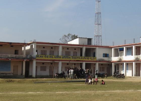 आठ दिनभित्र शिक्षक नियुक्ति गर्ने सहमतिपछि खुल्यो कर्जन्हाका मेयरको कार्यकक्षको ताला आठ दिनभित्र शिक्षक नियुक्ति गर्ने सहमतिपछि खुल्यो कर्जन्हाका मेयरको कार्यकक्षको ताला