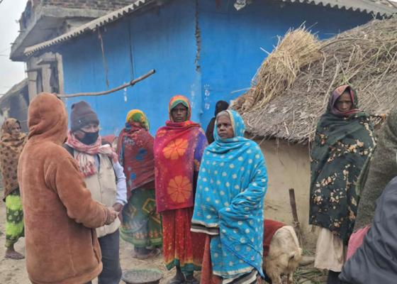 बन्धक बनाइएका मजदुरको उद्धार र क्षतिपूर्तिको माग बन्धक बनाइएका मजदुरको उद्धार र क्षतिपूर्तिको माग