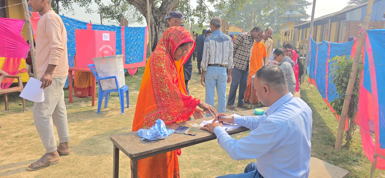 28e72f3c-8576-4ed5-bab9-ffe2d6c8ada2