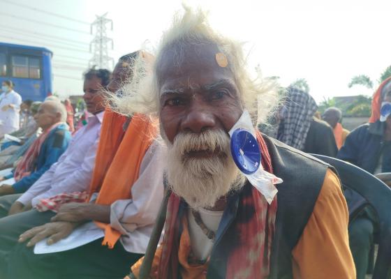 आँखा उपचारले दियो खुसी, मिर्चैया शिविरमा ३१२ जनाको निशुल्क मोतियाविन्दुको शल्याक्रिया आँखा उपचारले दियो खुसी, मिर्चैया शिविरमा ३१२ जनाको निशुल्क मोतियाविन्दुको शल्याक्रिया