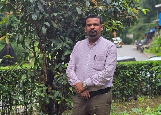 गाउँपालिकाका प्रमुख प्रशासकीय अधिकृत ७२ हजार रकमसशित अख्तियारको फन्दामा गाउँपालिकाका प्रमुख प्रशासकीय अधिकृत ७२ हजार रकमसशित अख्तियारको फन्दामा