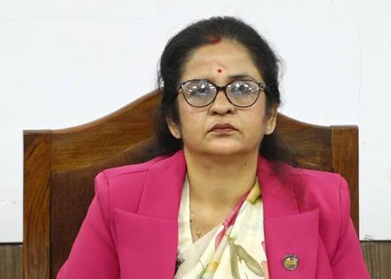 उद्योगमन्त्री गौरीकुमारी यादवले दिइन् राजीनामा